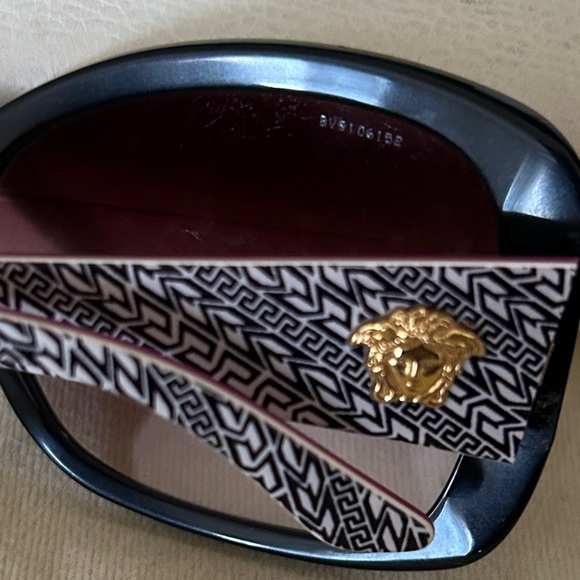 Versace Sunglasses with Black & White Frame and Pink Accents - Picture 9 of 12